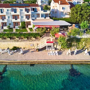 Augustino Hotel