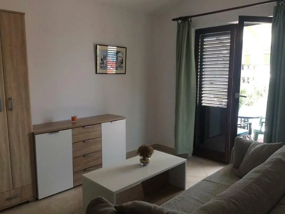 Apartments Paladina Mandre